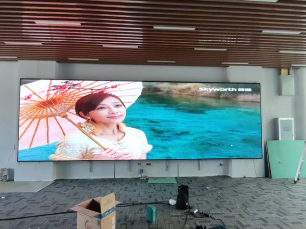 定陶P1.53led小间距屏安装案例